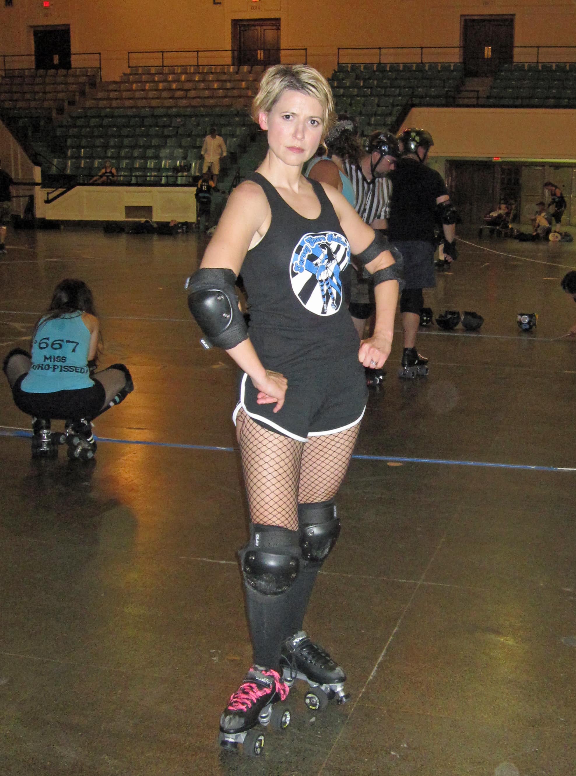 Samantha tries out the Roller Derby at Asbury Park